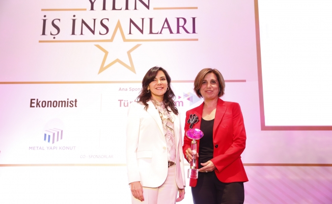 Yılın Sivil Toplum Önderi ödülünü TÜSİAD Eski Başkanı Cansen Başaran Symes kazandı