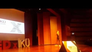Ayşe Begüm Onbaşı TEDx Konferansı şovu
